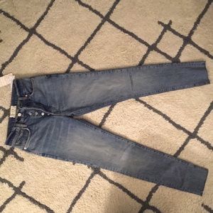 FREE PEOPLE: STELLA SKINNY JEAN IN ALWAYS BLUE